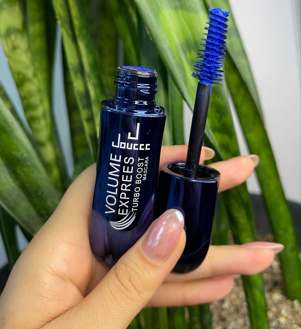 ریمل حجم‌دهنده DUCCC آبی – ضدآب، ضدحساسیت و مناسب روزهای داغ تابستون